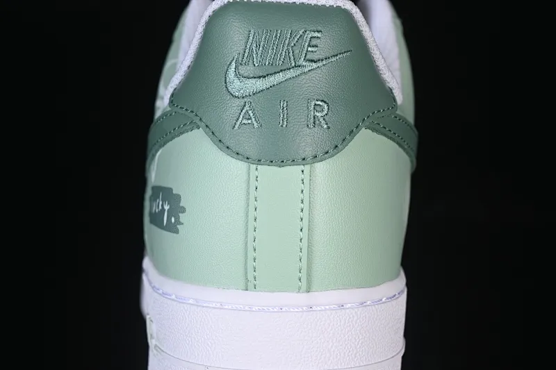 All categories Nk Air Force 1 Air Force series Nk Air Force 1 Low Air Force low-top Nike Air Force 1'07 Low Clover Air Force 1 low-top casual sneakers ZH0316-098